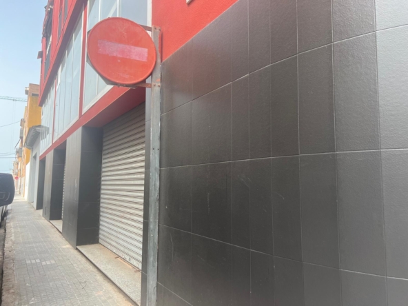 LOCAL EN VENTA EN MOLLET DEL VALLES!!!!