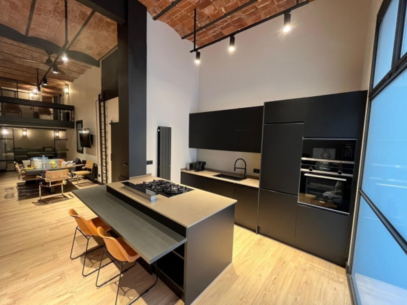 Loft  de Luxe Barrio de Gracia  Loft de Luxe en el corazón del Barrio de Gracia (Barcelona) SEMINUEVO