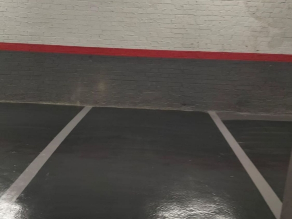 PLAZAS DE APARCAMIENTO PARA COCHE, MOTO Y REMOLQUE