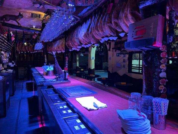 Discoteca Taberna con Historia y Potencial Urbanístico en pleno Maresme .