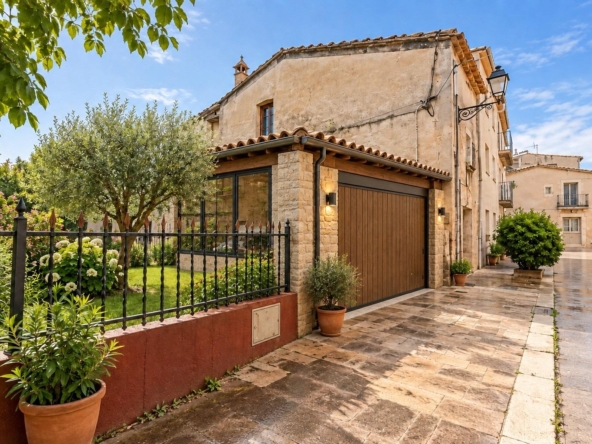 2 CASAS A REHABILITAR EN CORNELLÀ DE TERRI · PROYECTO Y LICENCIA APROBADOS